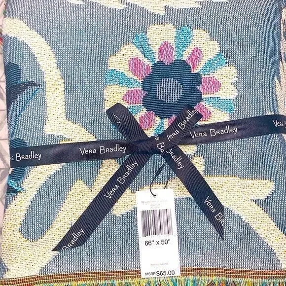 Vera Bradley Woven Throw Blanket Plaza Tile Print 66" X 55" Brand New With Tags - Picture 3 of 4